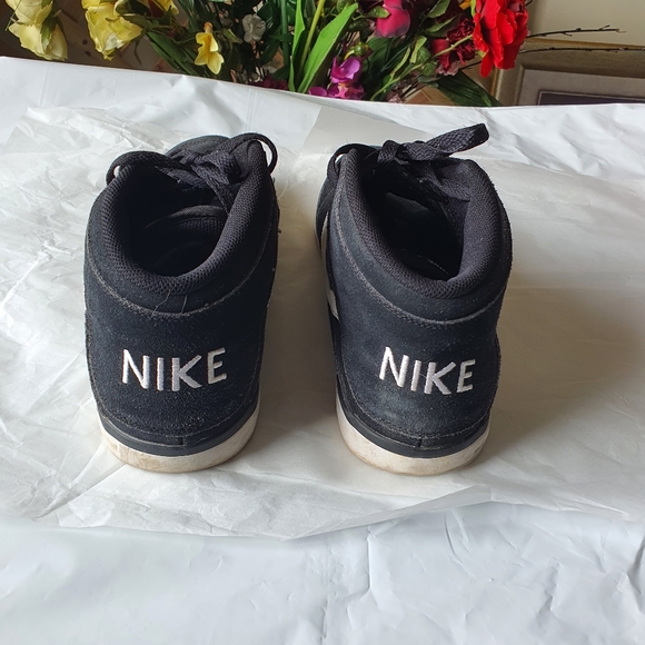 NIKE | SUKETO 2 | Black | US 11 UK / AU 10 | Pre-owed | - Picture 3 of 14